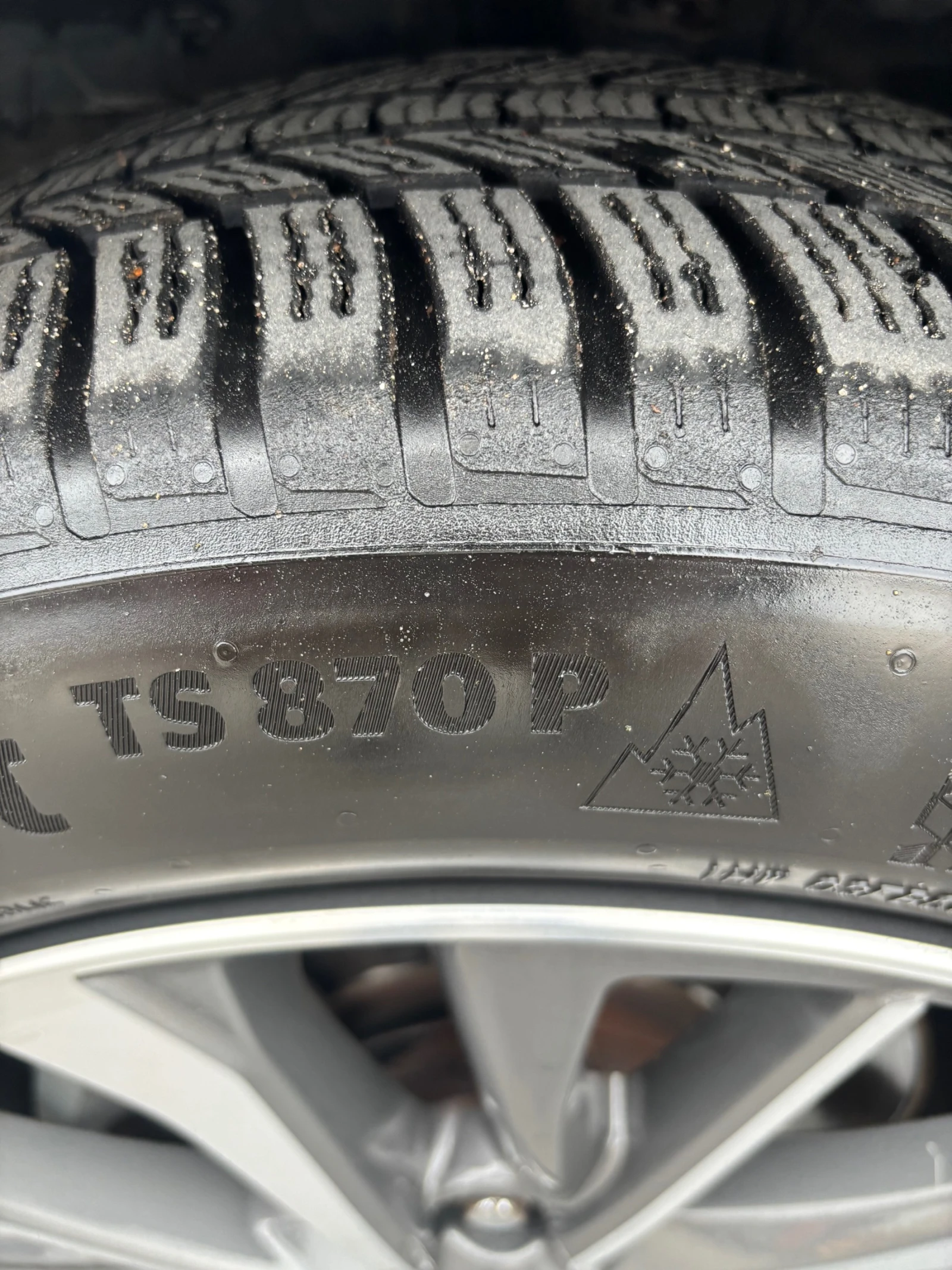 Toyota Avensis 1.8 I 147к.с. - изображение 5