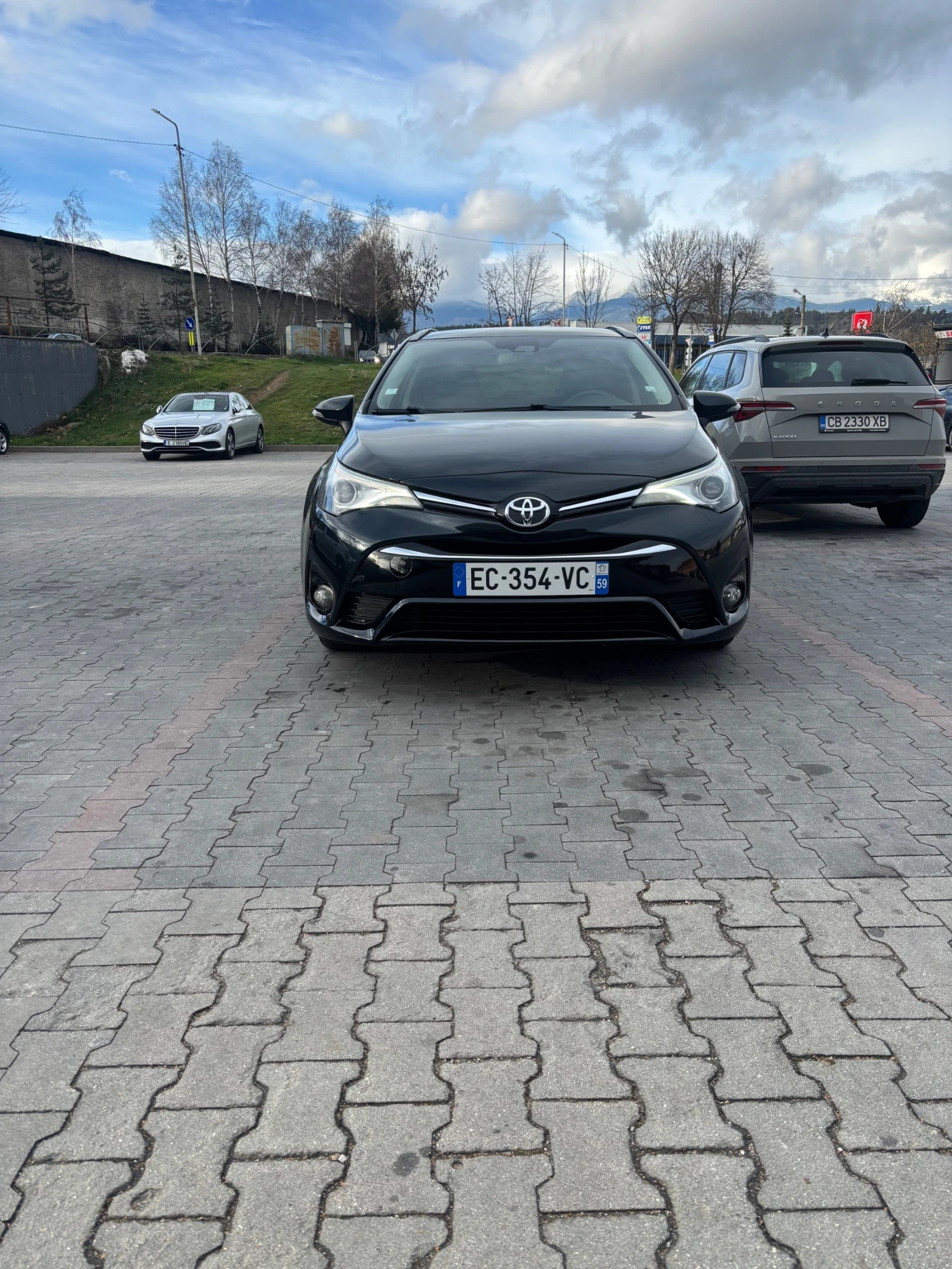 Toyota Avensis 1.8 I 147к.с. - изображение 3