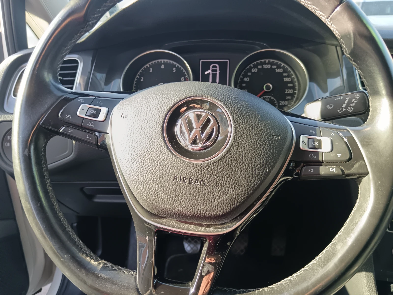 VW Golf TCI, снимка 8 - Автомобили и джипове - 53817148