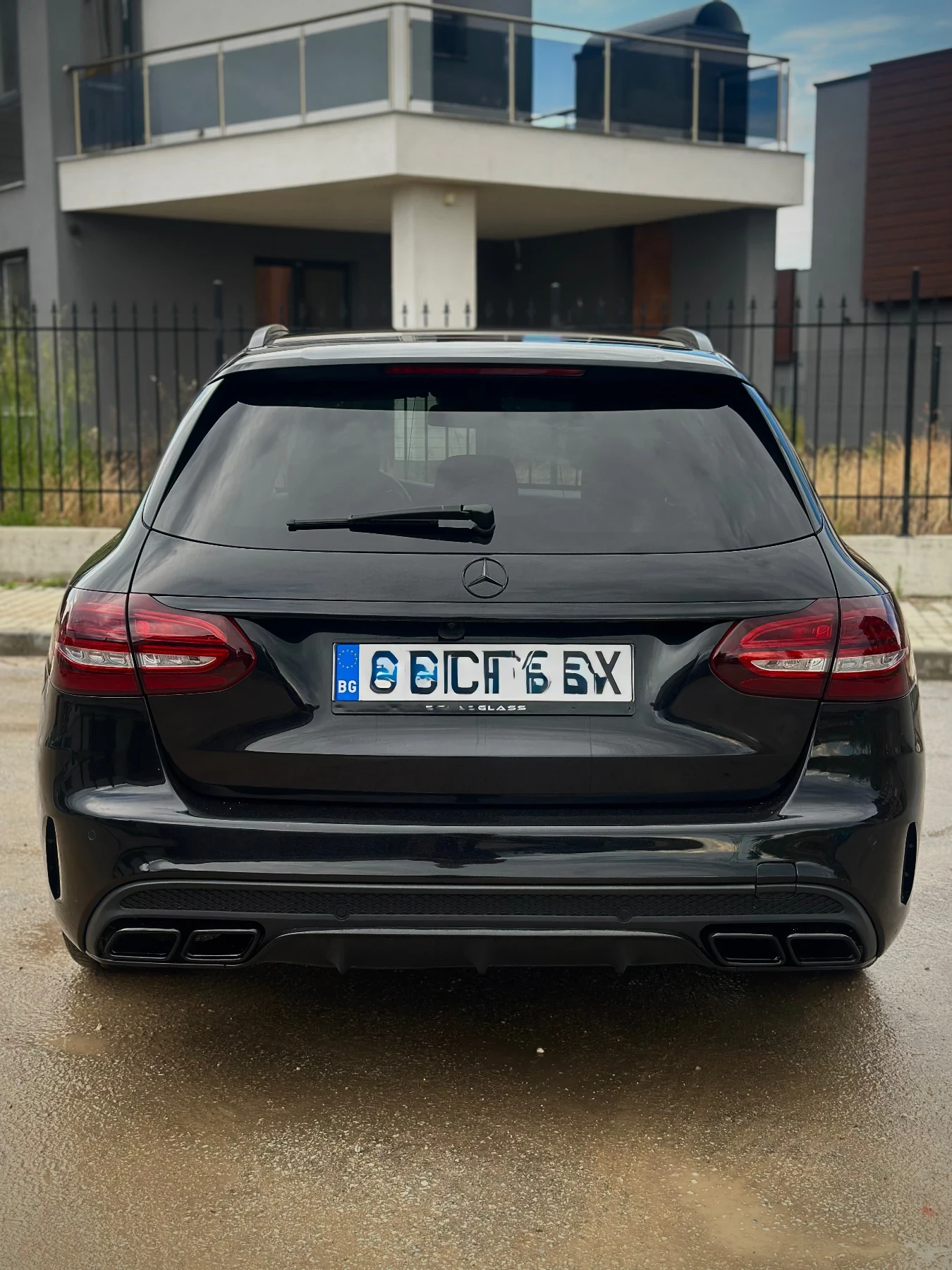 Mercedes-Benz C 220 C63 AMG pack-Distronic-Navi-Ambient, снимка 5 - Автомобили и джипове - 54659288