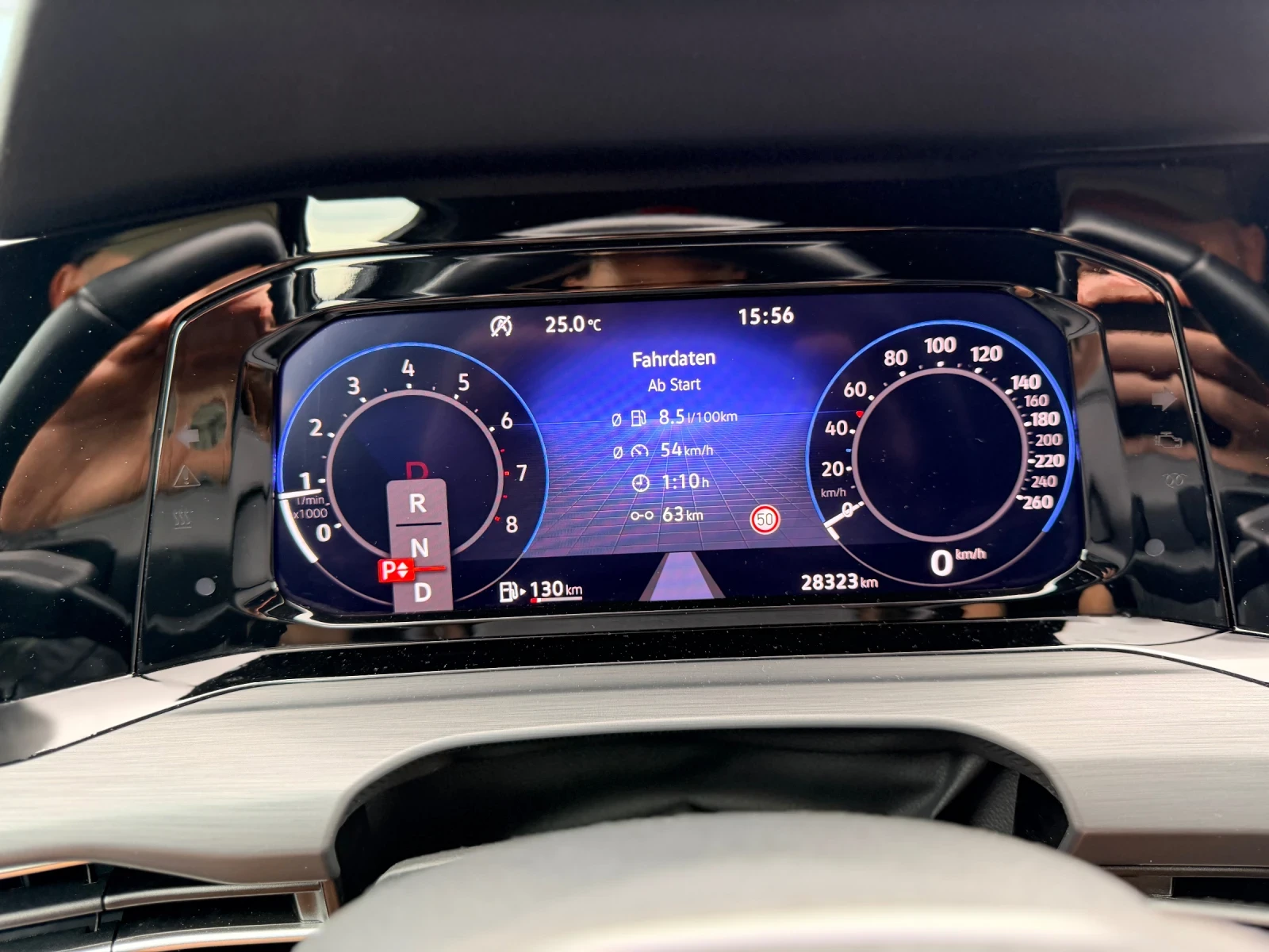 VW Golf 2.0TSI-4Motion-Лизинг през Уникредит , снимка 12 - Автомобили и джипове - 54869113