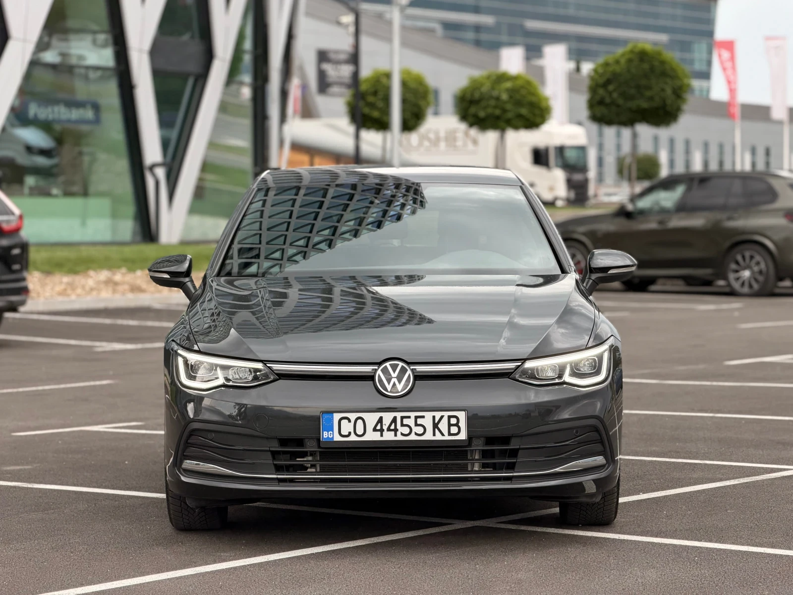 VW Golf 2.0TSI-4Motion-Лизинг през Уникредит , снимка 2 - Автомобили и джипове - 54869113