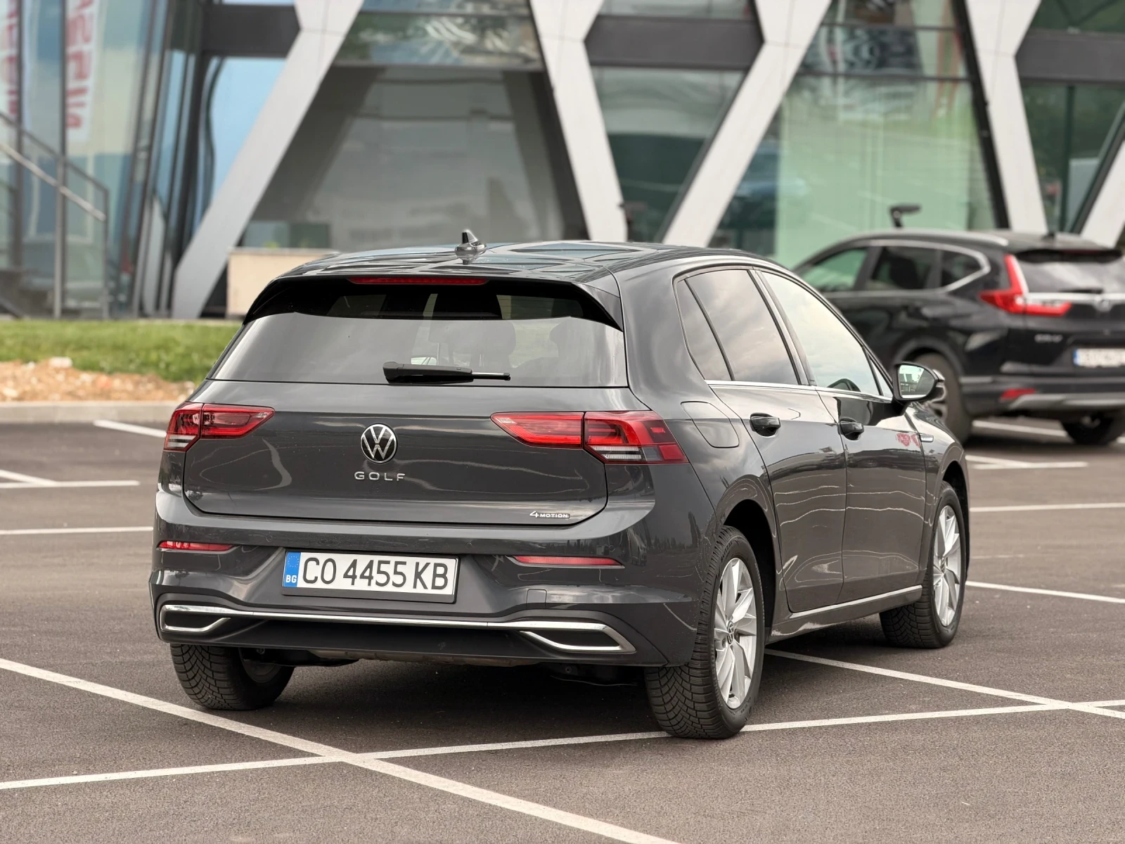 VW Golf 2.0TSI-4Motion-Лизинг през Уникредит , снимка 6 - Автомобили и джипове - 54869113