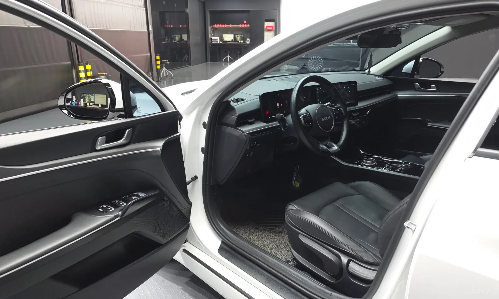 Kia K5, снимка 10 - Автомобили и джипове - 55217148