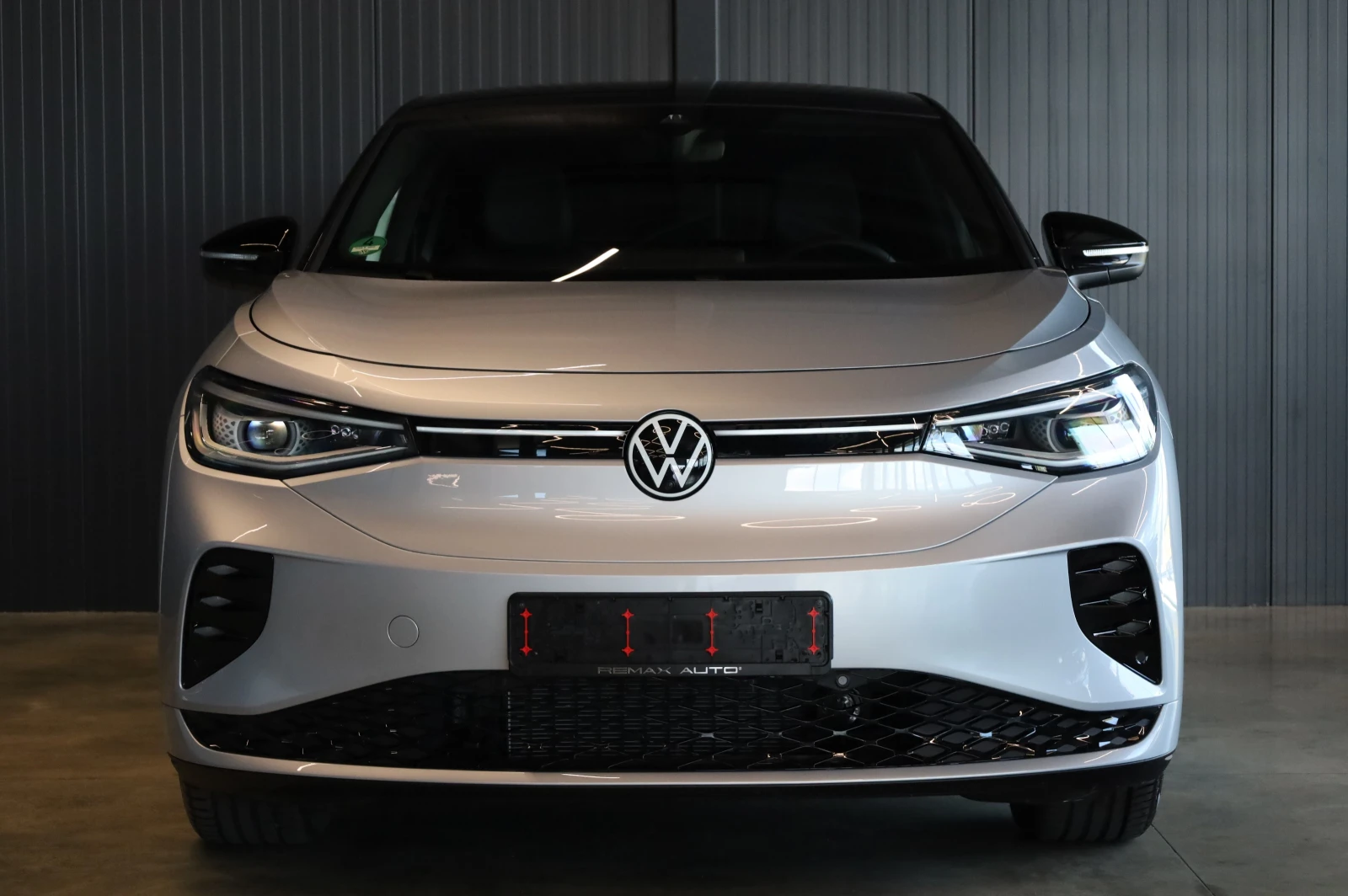 VW ID.5 * GTX* 4X4* IQ HD MATRIX* HEAD UP* PANO* 360* , снимка 2 - Автомобили и джипове - 55527408