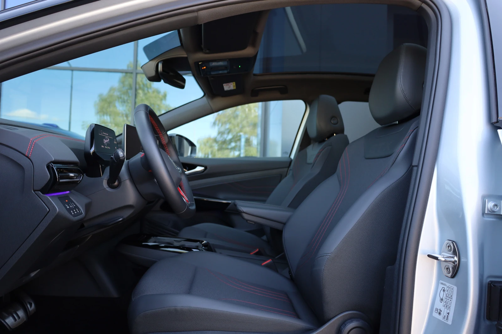 VW ID.5 * GTX* 4X4* IQ HD MATRIX* HEAD UP* PANO* 360* , снимка 12 - Автомобили и джипове - 55527408
