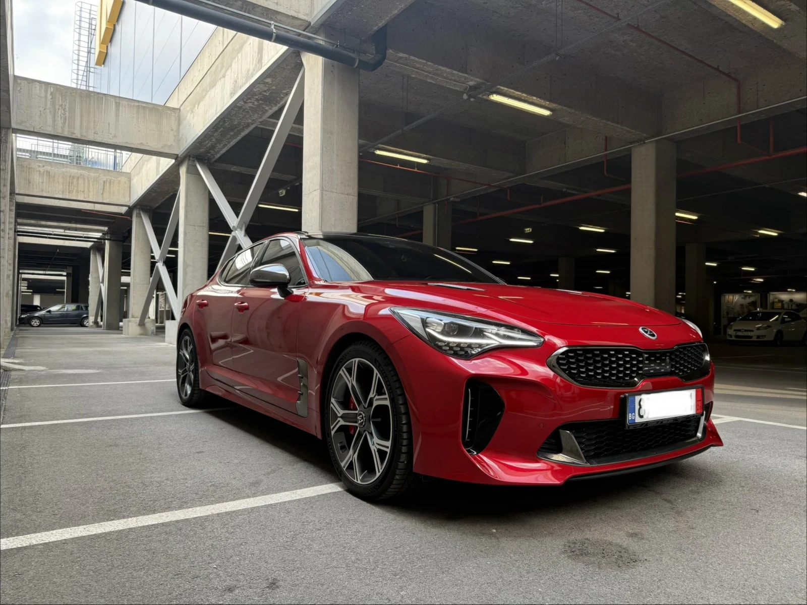 Kia Stinger KIA Stinger GT 3.3 V6 Twin-Turbo AWD | 370 к.с. | , снимка 3 - Автомобили и джипове - 55826469