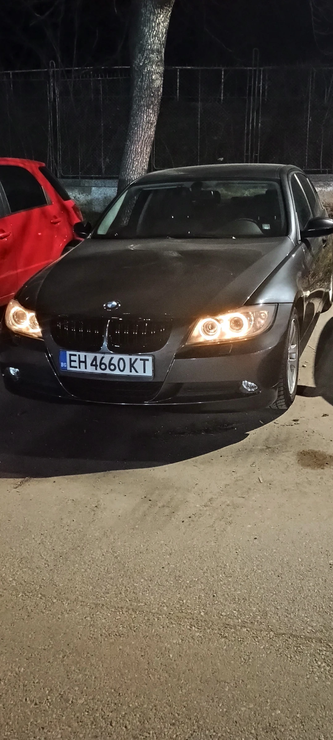 BMW 318 Е90, снимка 10 - Автомобили и джипове - 56196190