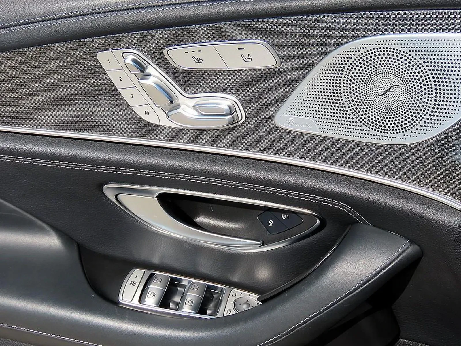 Mercedes-Benz CLS 300 4MATIC AMG LINE * FULL MAX*  | Mobile.bg � ����������� 13