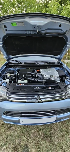 Mitsubishi Outlander 2.0 Full PHEV Plug-in Hybrid 4X4 F - 23850 лв. - 17523745 17
