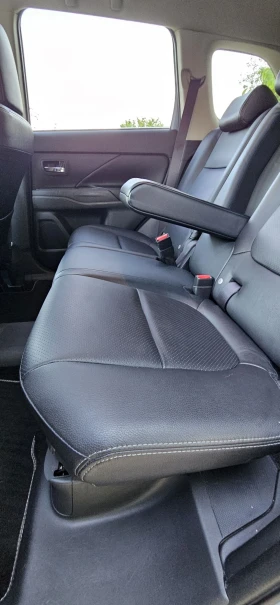 Mitsubishi Outlander 2.0 Full PHEV Plug-in Hybrid 4X4 F - 23850 лв. - 17523745 6