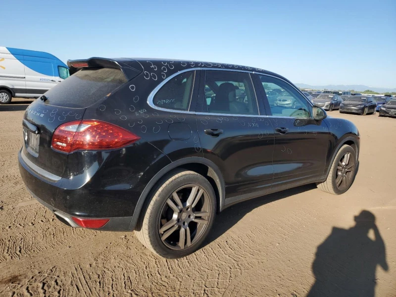 Porsche Cayenne, снимка 4 - Автомобили и джипове - 47325188