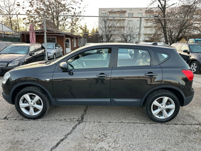 Nissan Qashqai 2.0i бензин /4х4 автомат, снимка 8 - Автомобили и джипове - 48575020