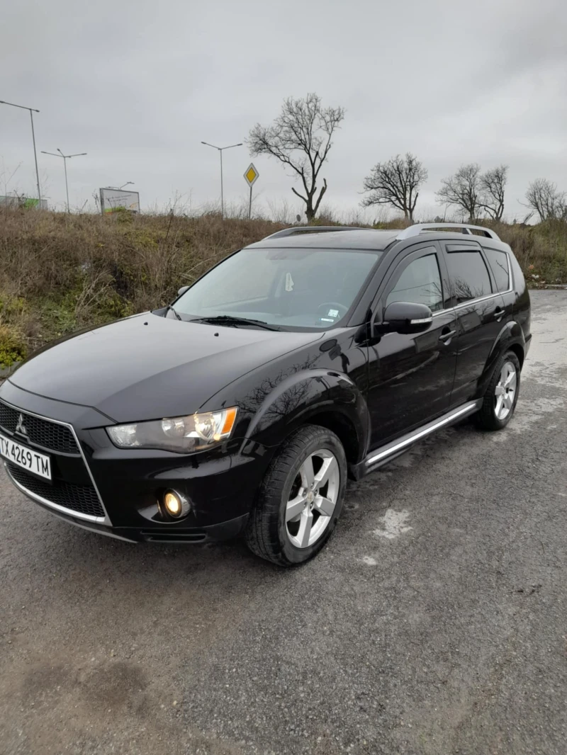 Mitsubishi Outlander, снимка 2 - Автомобили и джипове - 49500257