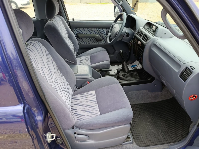 Toyota Land cruiser 3.0 ИТАЛИЯ , снимка 8 - Автомобили и джипове - 49816274