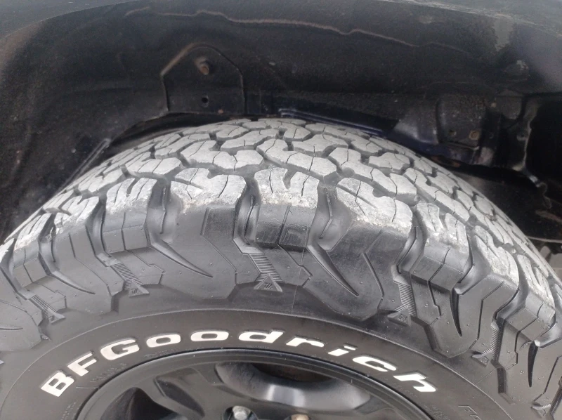 Toyota Land cruiser 3.0 ИТАЛИЯ , снимка 13 - Автомобили и джипове - 49816274