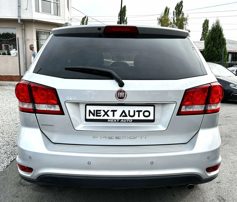 Fiat Freemont 2.0D 170HP 6+ 1 AWD CAM EURO5B, снимка 6 - Автомобили и джипове - 51644792