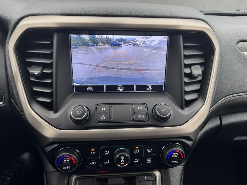 Gmc Acadia DENALI 3.5L V6 AWD, снимка 15 - Автомобили и джипове - 53023564