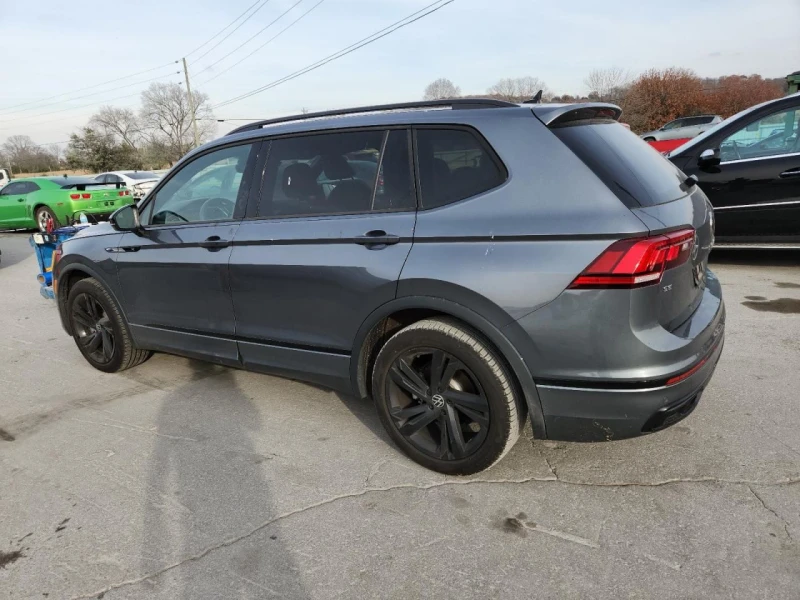 VW Tiguan, снимка 2 - Автомобили и джипове - 53168473