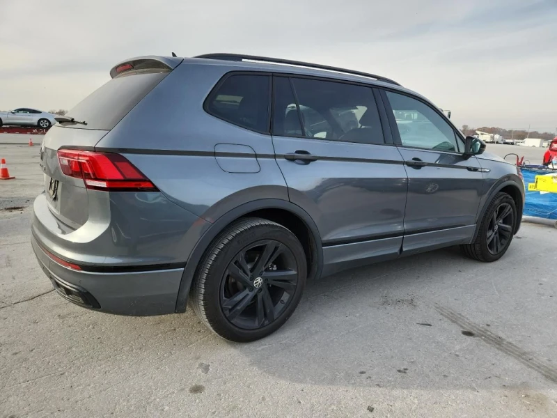 VW Tiguan, снимка 3 - Автомобили и джипове - 53168473