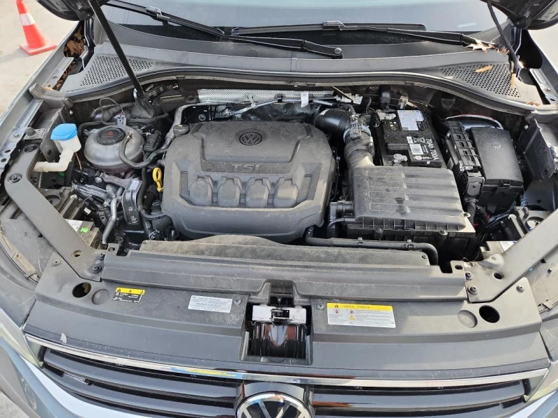 VW Tiguan, снимка 12 - Автомобили и джипове - 53168473