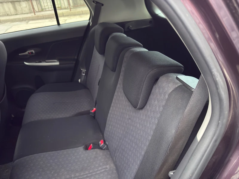 Toyota Urban Cruiser, снимка 7 - Автомобили и джипове - 53261115