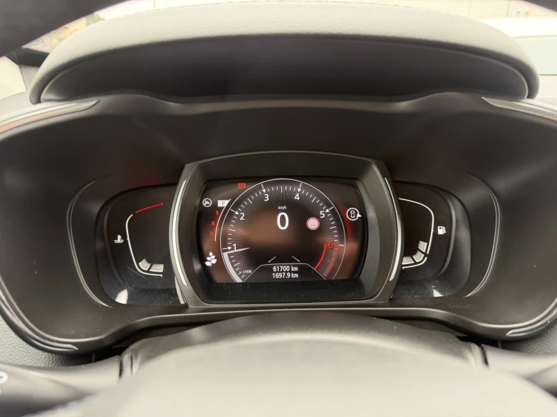 Renault Kadjar 1.3 Tce 140к.с., снимка 17 - Автомобили и джипове - 53497629