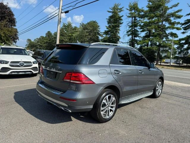 Mercedes-Benz GLE 350 4MATIC * CARFAX * АвтоКредит * Цена до България*  - изображение 3