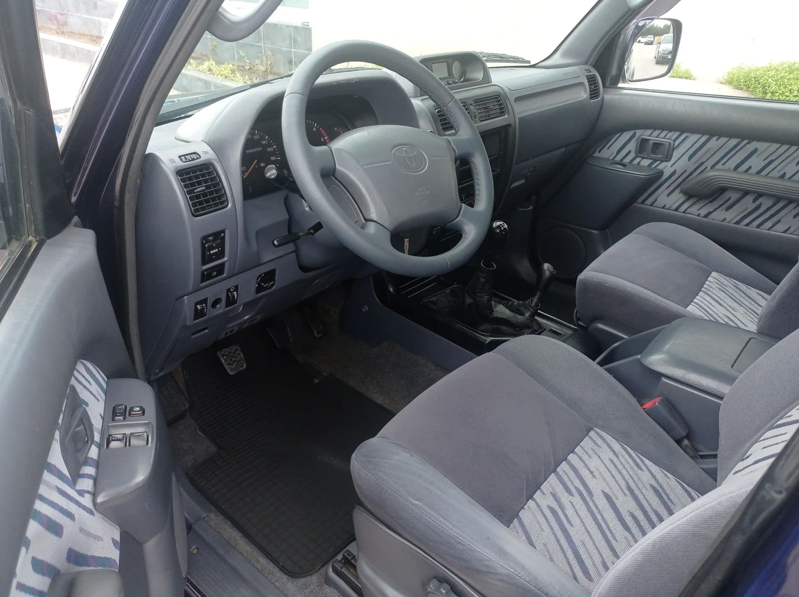Toyota Land cruiser 3.0 ИТАЛИЯ  - изображение 7
