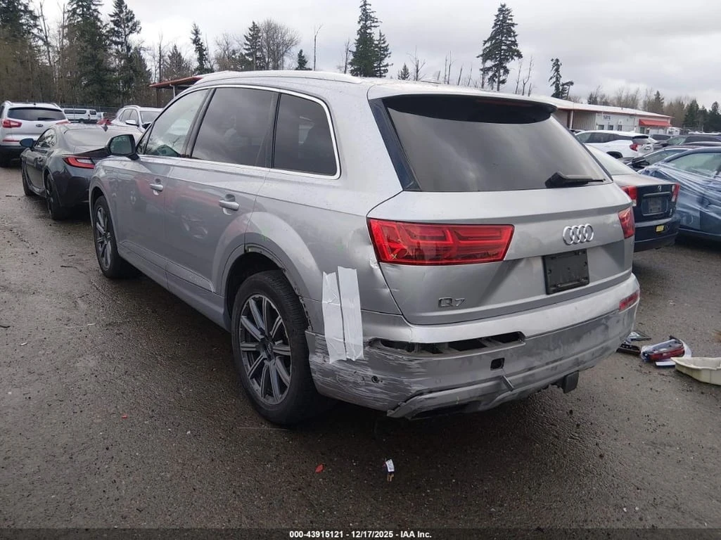 Audi Q7 * 55 PREMIUM/55 SE PREMIUM * CARFAX * БЕЗ ПЪРВОНАЧ - изображение 3
