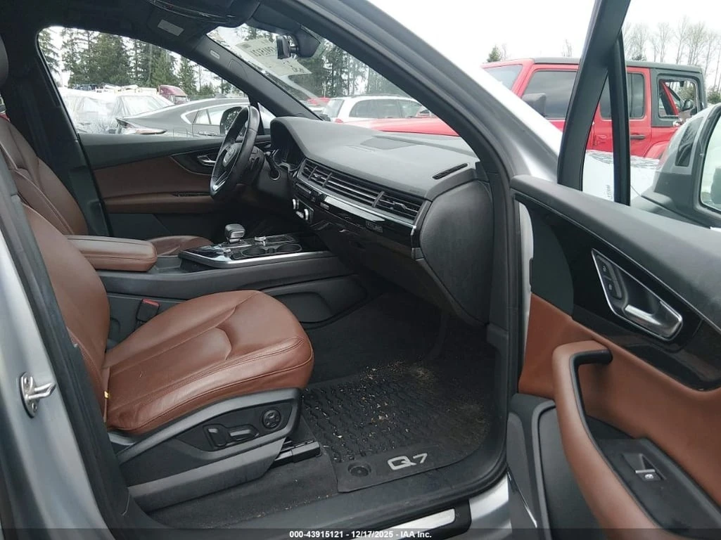 Audi Q7 * 55 PREMIUM/55 SE PREMIUM * CARFAX * БЕЗ ПЪРВОНАЧ - изображение 5