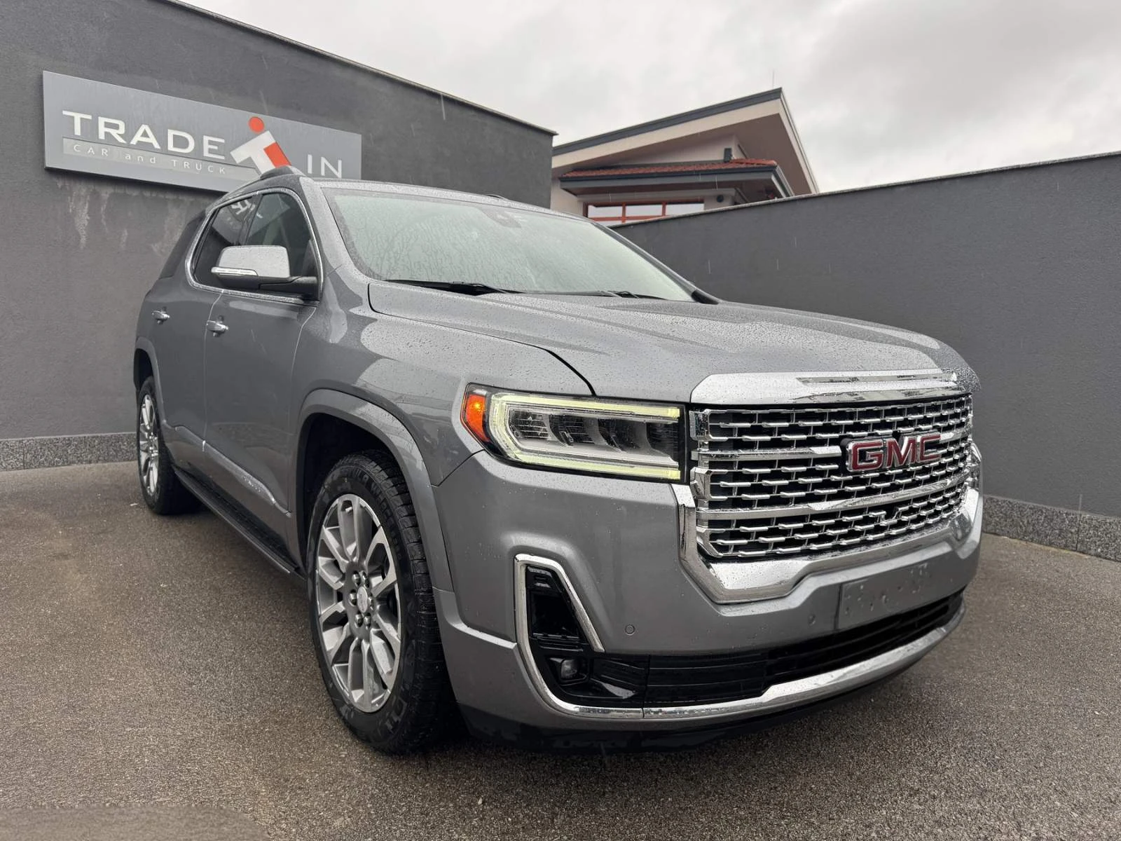 Gmc Acadia DENALI 3.5L V6 AWD - изображение 3