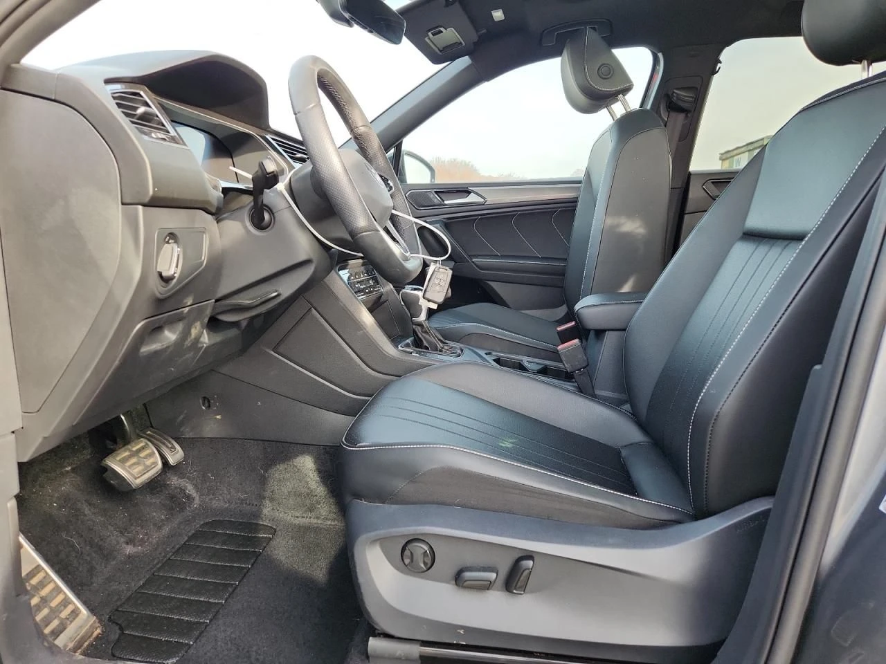 VW Tiguan  - изображение 7