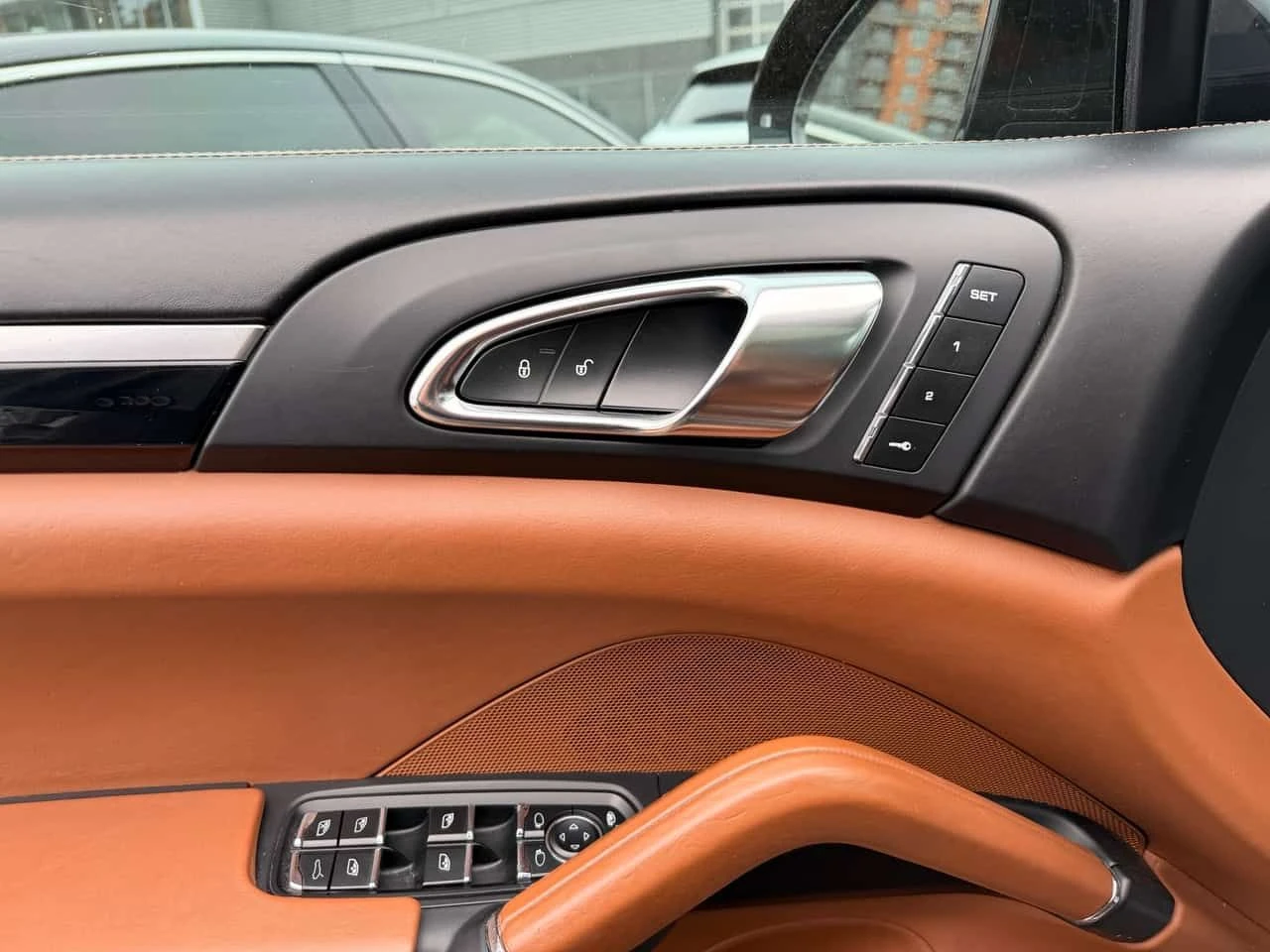 Porsche Cayenne * Turbo * ГЛАВНО ПРЕДСТАВИТЕЛСТВО* , снимка 11 - Автомобили и джипове - 54451475