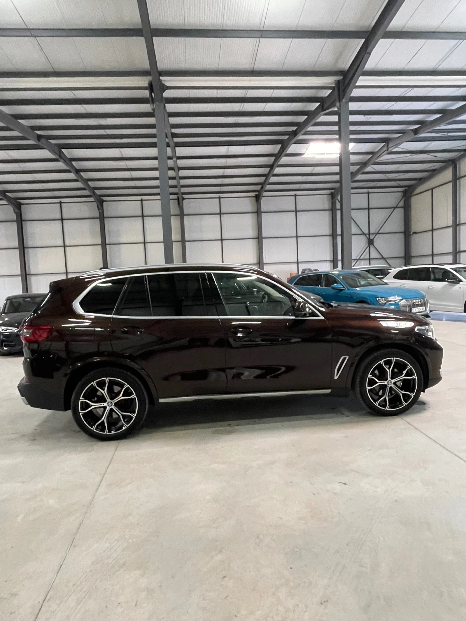 BMW X5 3.0D/individual/head-up/harman/kardon/Теглич/ОБСЛУ, снимка 7 - Автомобили и джипове - 54648874
