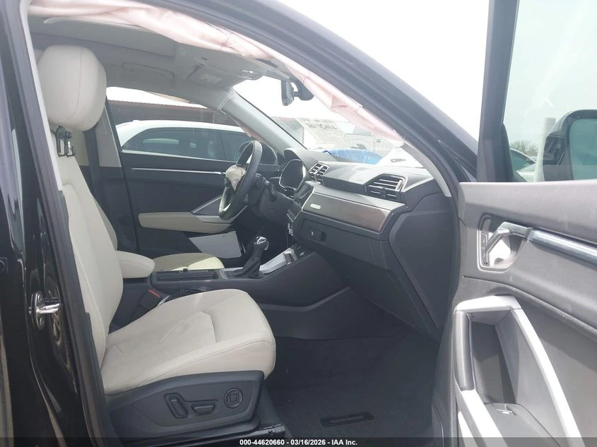 Audi Q3 45 TFSI S LINE QUATTRO TIPTRONIC, снимка 8 - Автомобили и джипове - 55023261