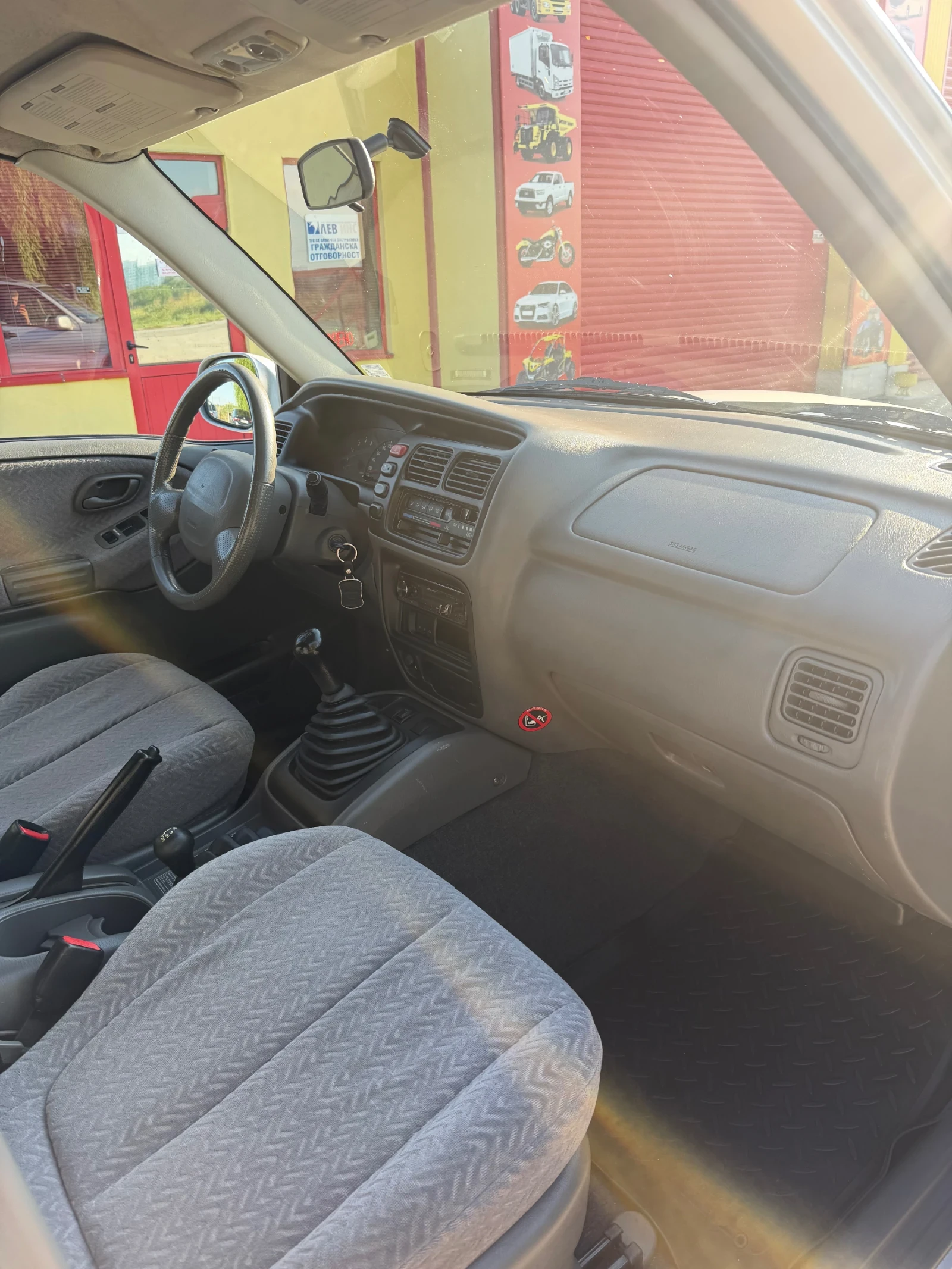 Suzuki Grand vitara 2.0HDI/8V/TOP, снимка 13 - Автомобили и джипове - 55536064