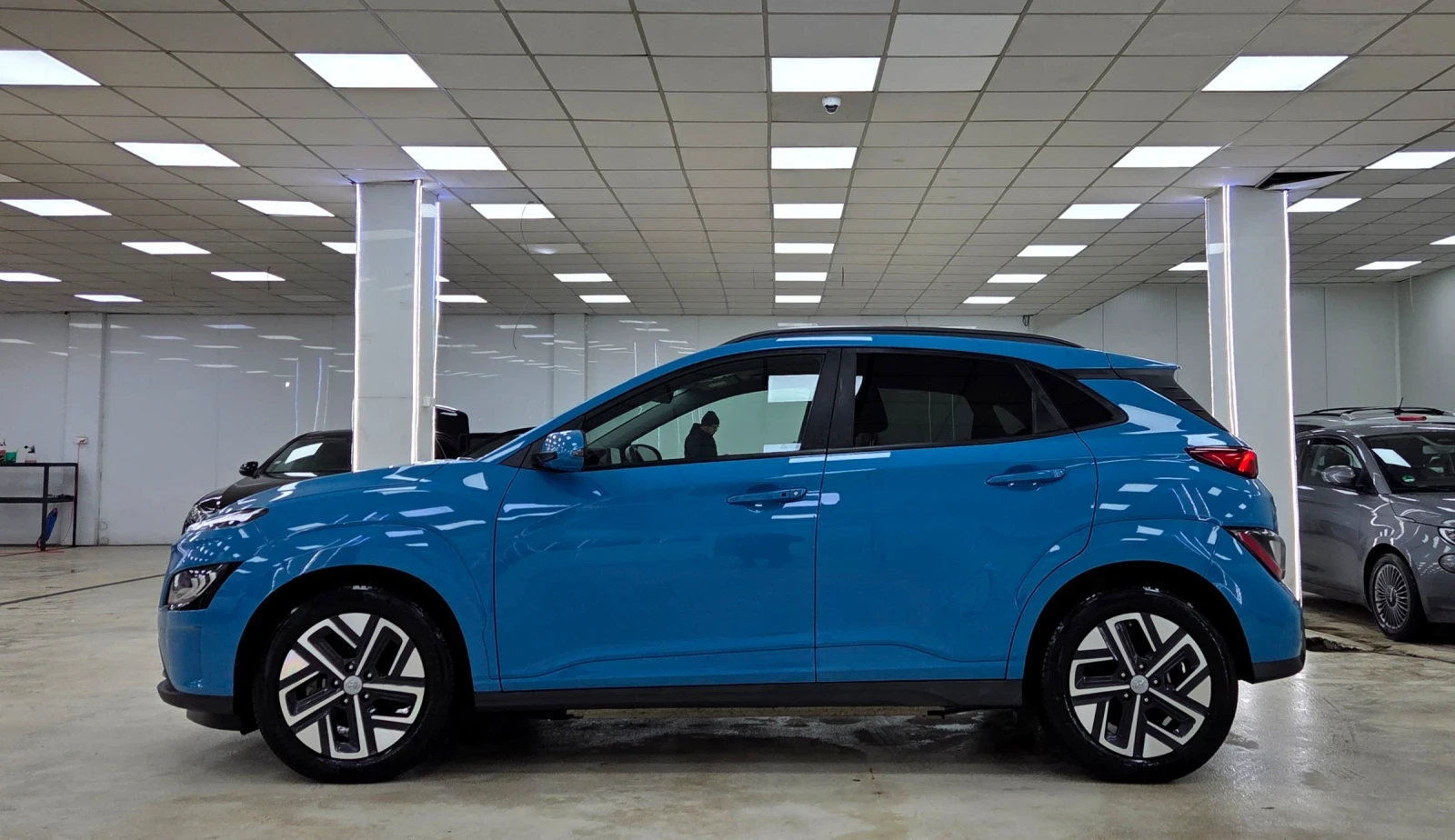 Hyundai Kona SOH100%/Сервизна Книжка, снимка 5 - Автомобили и джипове - 55659435