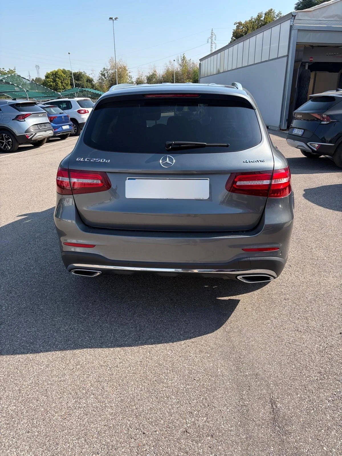 Mercedes-Benz GLC 250 d 4Matic Exclusive, снимка 4 - Автомобили и джипове - 55717746