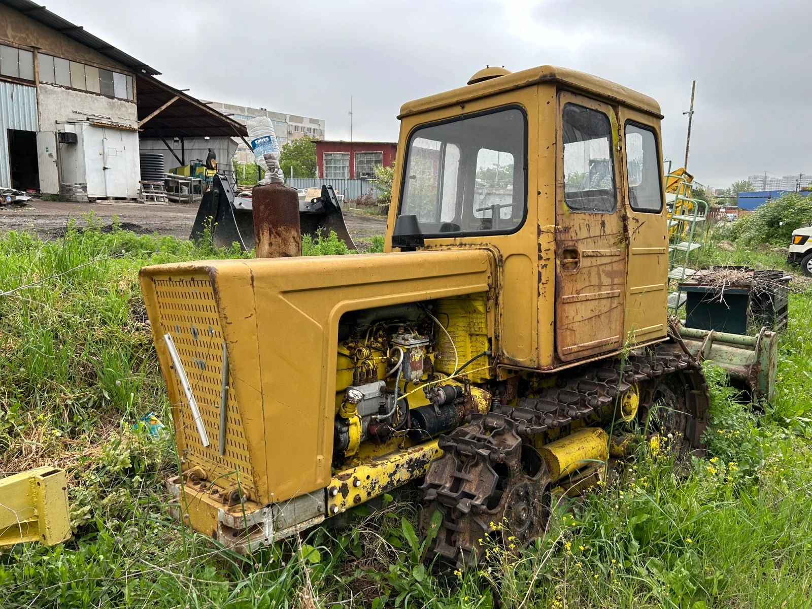 Трактор Болгар Т54, снимка 3 - Селскостопанска техника - 55150659
