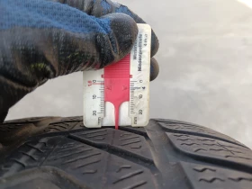 Гуми Зимни 235/55R17, снимка 17