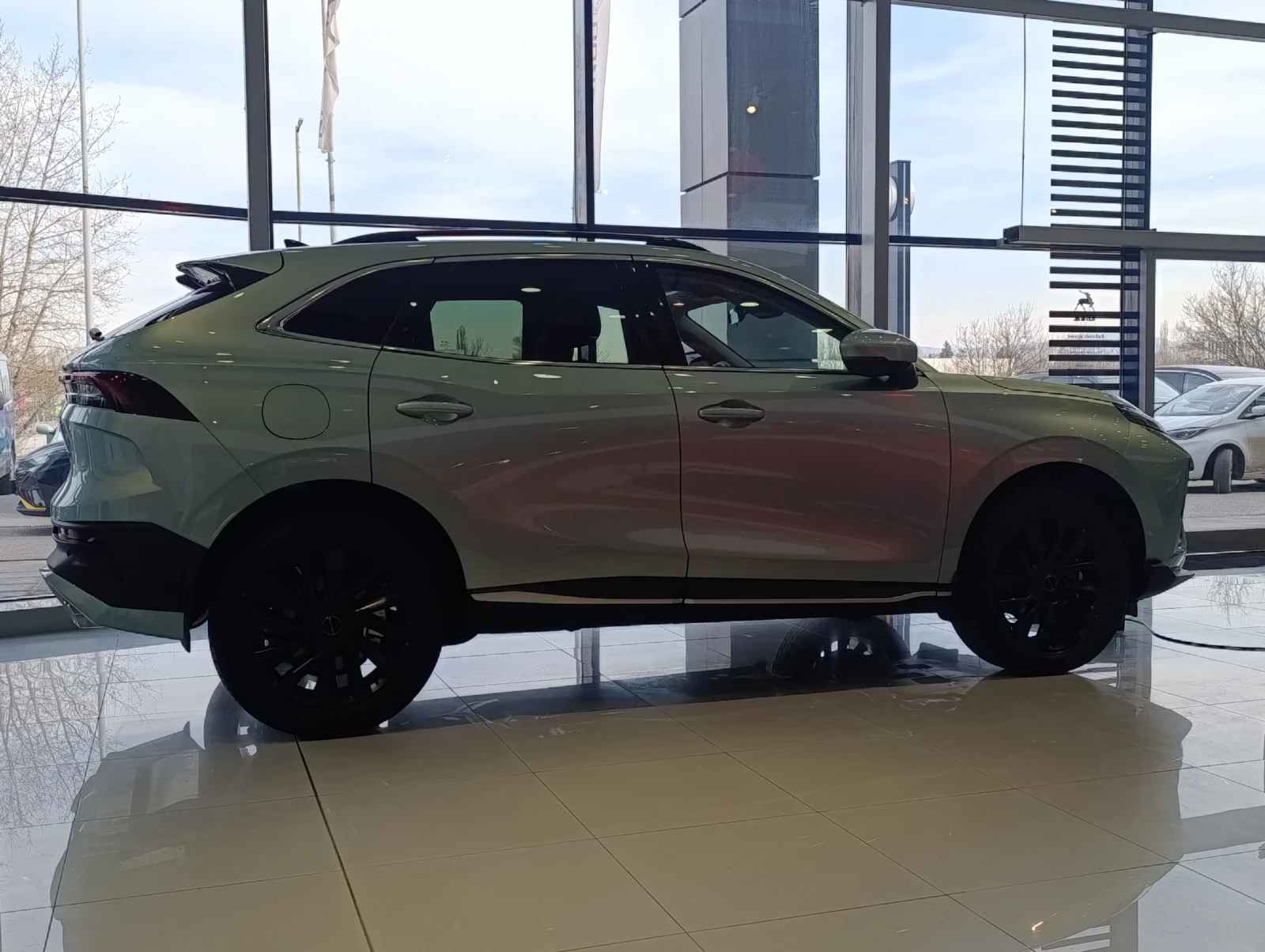 Гуми Летни 235/55R19, снимка 4 - Гуми и джанти - 53787576