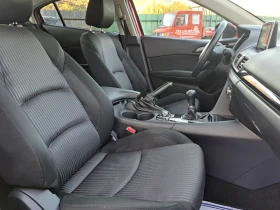 Mazda 3 1.5i 101к.с.* Като нова* 157 000 км.* , снимка 13