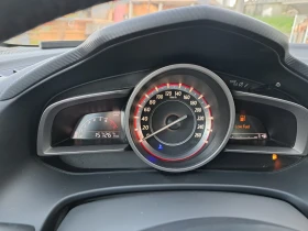 Mazda 3 1.5i 101к.с.* Като нова* 157 000 км.* , снимка 11