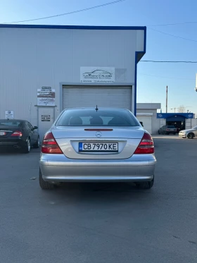 Mercedes-Benz E 320 3.2 ТОП СЪСТОЯНИЕ!!!, снимка 4