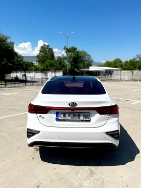 Kia K3, снимка 6