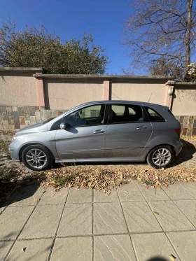 Mercedes-Benz B 200, снимка 2