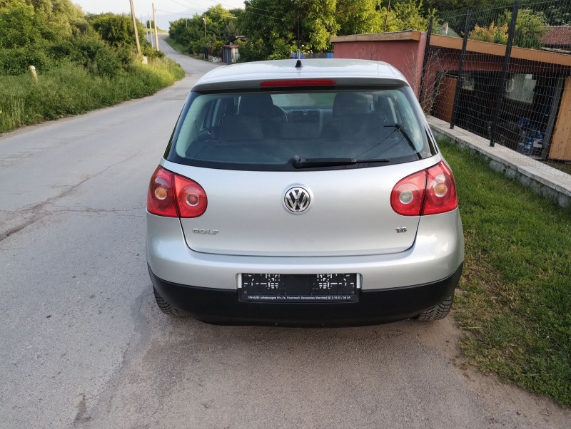 VW Golf 16.  102, снимка 2 - Автомобили и джипове - 45798875