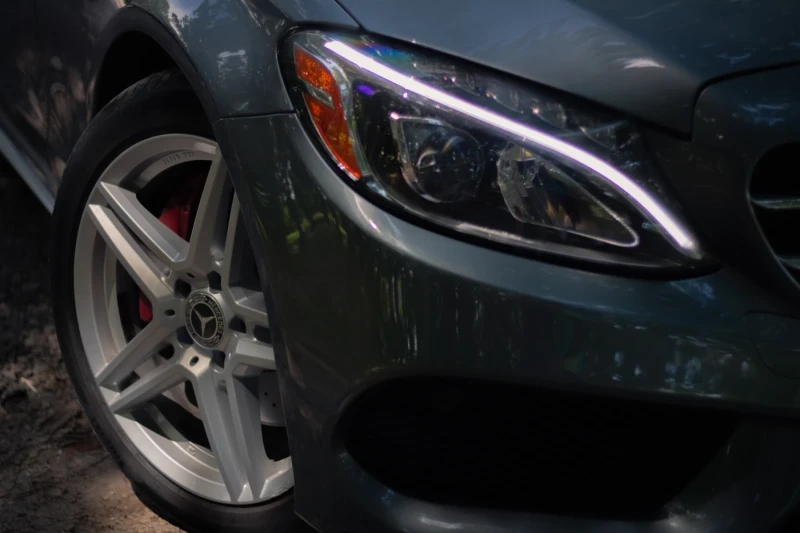 Mercedes-Benz C 300 C300 Бензин, 2.0 241к.с., снимка 3 - Автомобили и джипове - 52498459