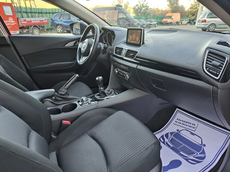 Mazda 3 1.5i 101к.с.* Като нова* 157 000 км.* , снимка 12 - Автомобили и джипове - 52180423